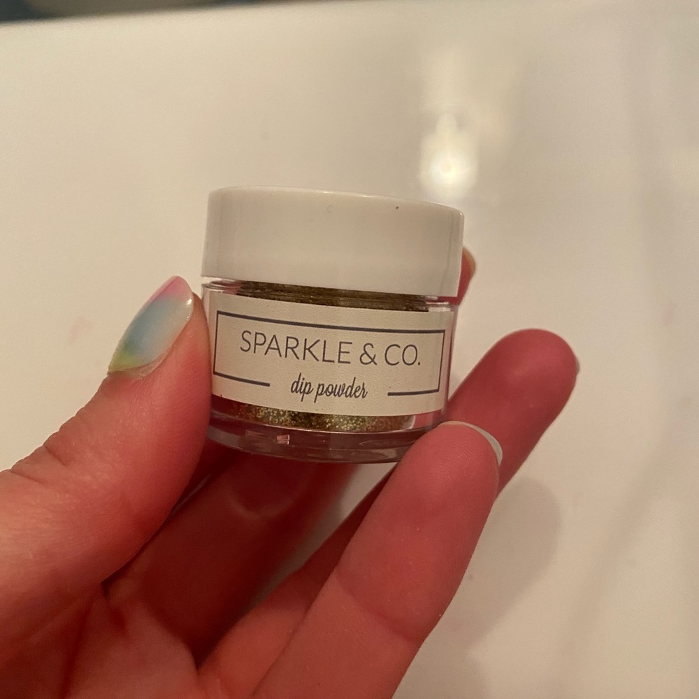 Sparkle & co dip powder